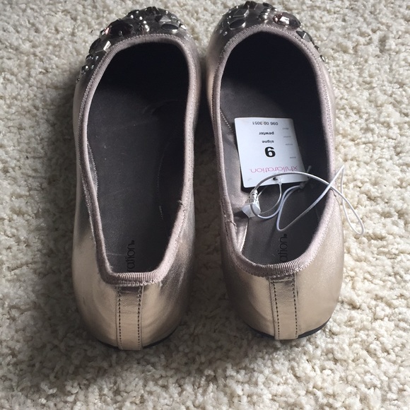 Ballet Flats NWT - Picture 2 of 3
